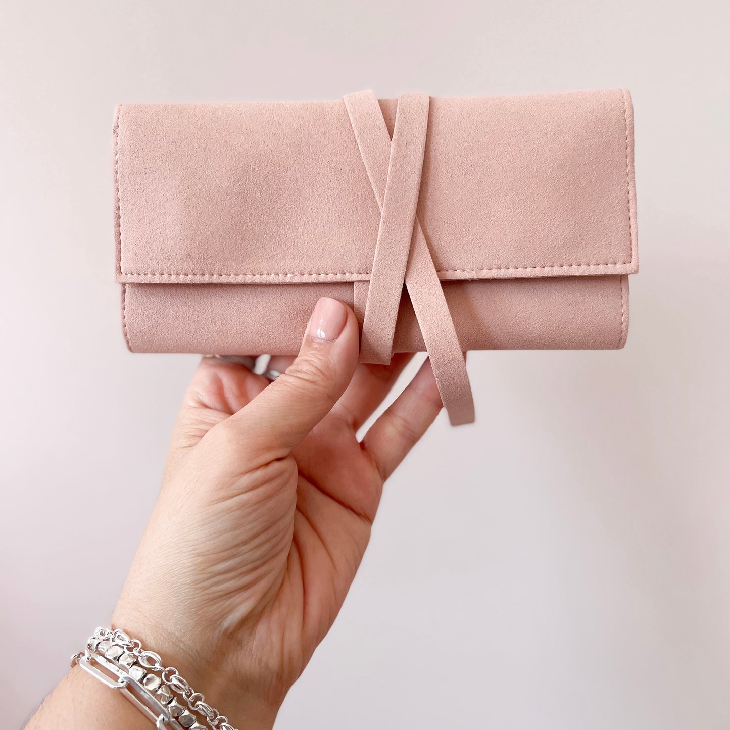 The Jewellery Roll