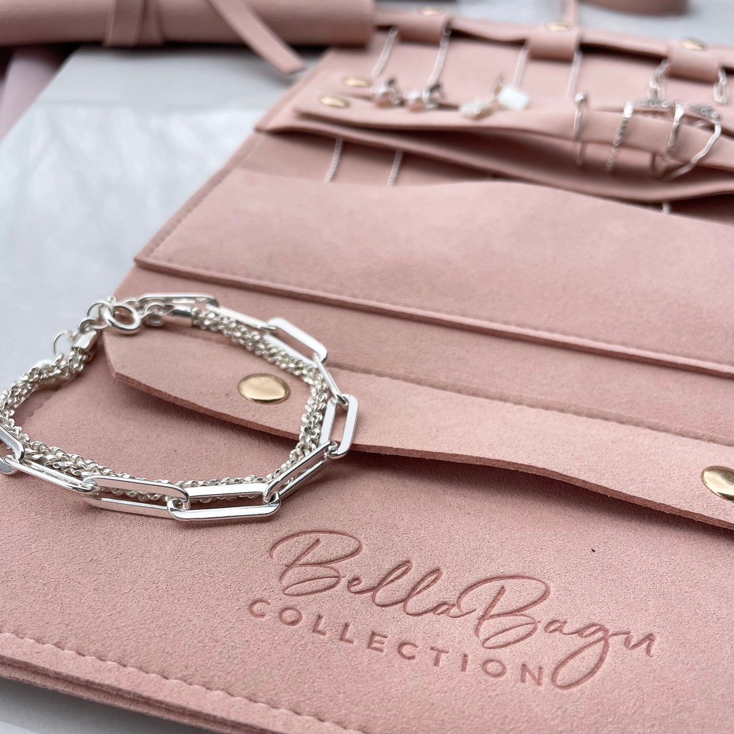 The Jewellery Roll